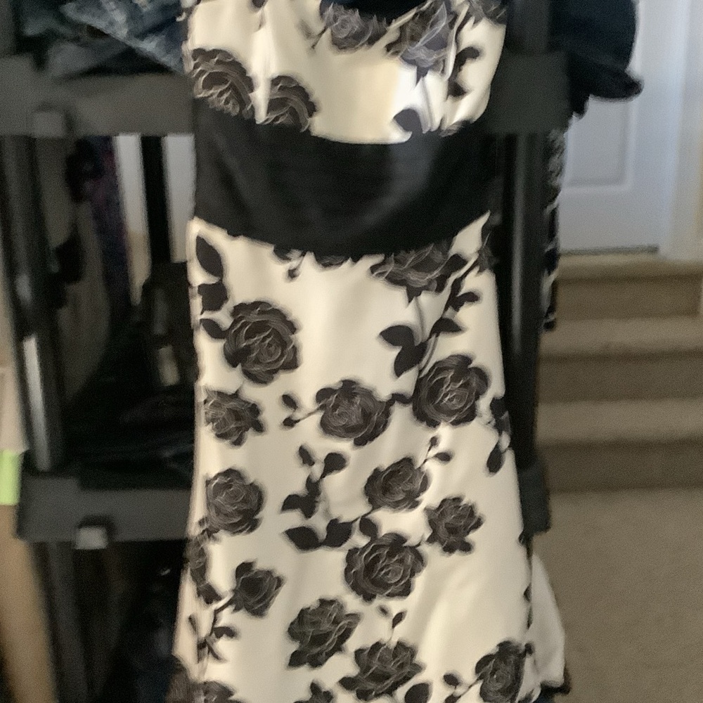 White House Black Market Black and White Floral Midi Dress, 100% silk
